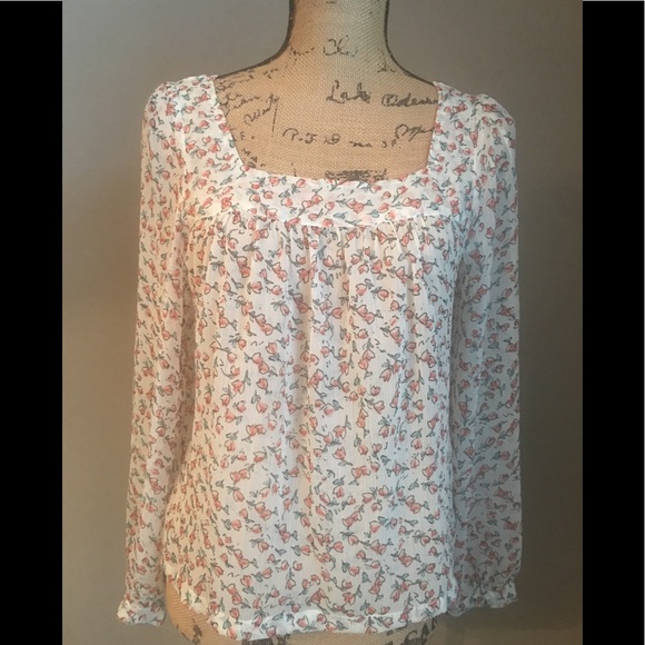 Jessica Simpson Tops - Jessica Simpson blouse